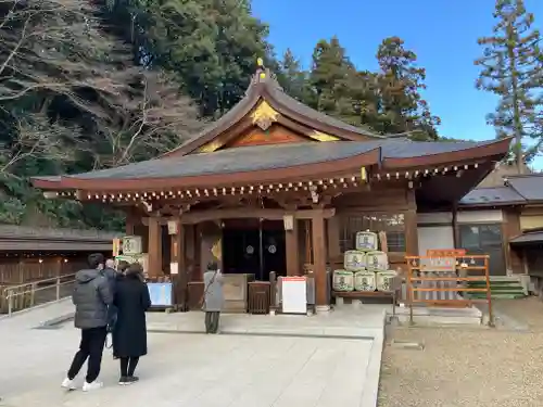 高麗神社の本殿