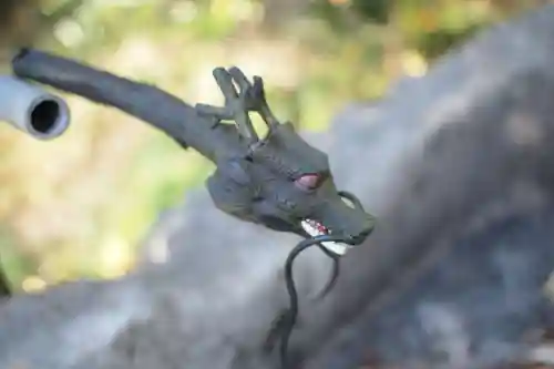 諏訪神社の手水舎