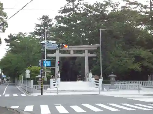 寒川神社の鳥居