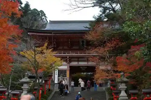 鞍馬寺の山門