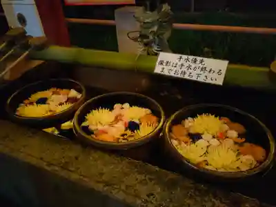 津島神社の手水舎