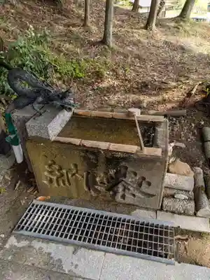 丸山神社の手水舎