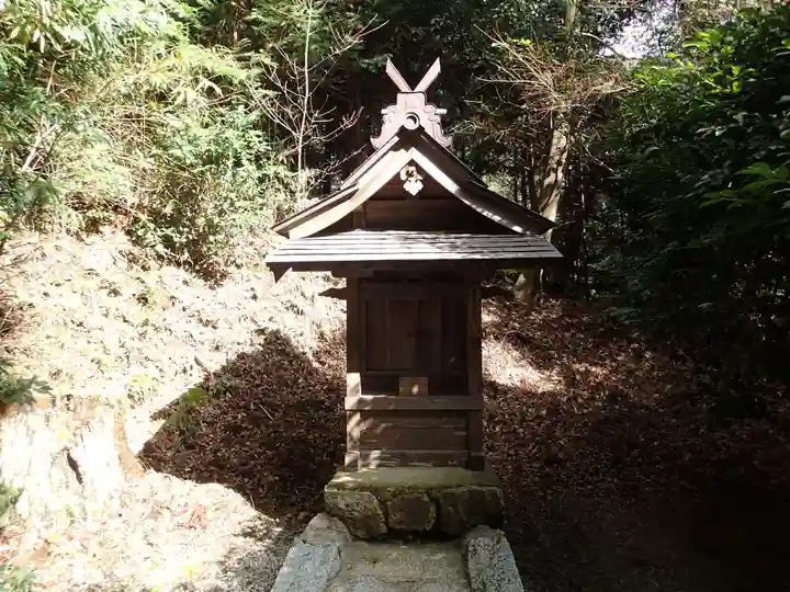 高鴨神社のその他建物