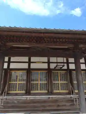 真照寺の本殿・本堂