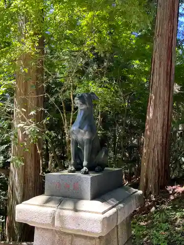 三峯神社の狛犬