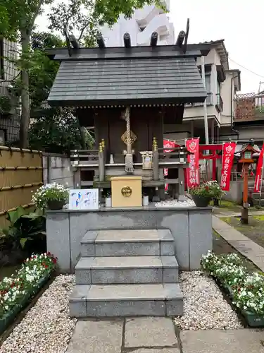 高円寺氷川神社の末社