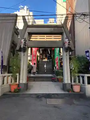 烏森神社の鳥居