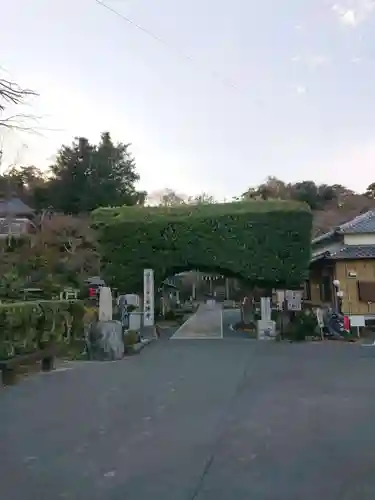 本勝寺の山門・神門