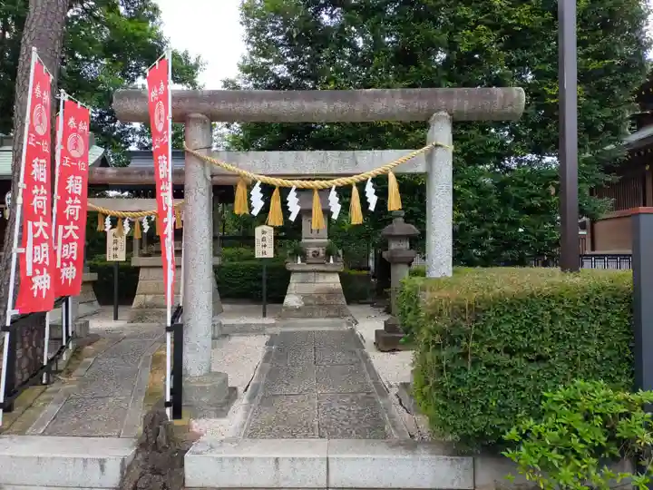 中野沼袋氷川神社の鳥居