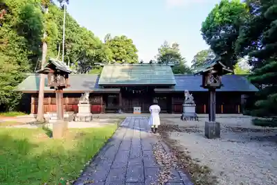明治川神社の本殿・本堂
