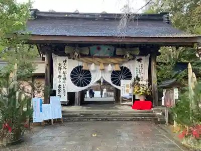 熊野本宮大社の{uncategorized: "未分類", other: "その他", undefined: "問題あり", building: "その他建物", grave: "お墓", sacred_gate: "鳥居", guardian: "狛犬", statue: "像", buddha: "仏像", history: "歴史", nature: "自然", garden: "庭園", animal: "動物", pagoda: "塔", temizu: "手水舎", mountain_gate: "山門・神門", sanctuary: "本殿・本堂", subordinate: "末社・摂社", art: "芸術", scenery: "景色", jizo: "地蔵", ema: "絵馬", goshuin: "御朱印", omikuji: "おみくじ", items: "授与品その他", amulet: "お守り", goshuincho: "御朱印帳", eats: "食事", festival: "お祭り", votive_dance: "神楽", shichigosan: "七五三参", wedding: "結婚式", experience: "体験その他", initially: "初詣", around: "周辺", anti_infection: "感染症対策"}