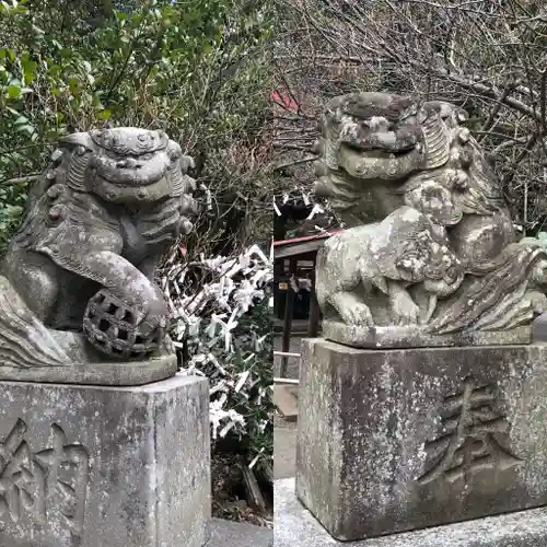 阿豆佐味天神社の狛犬