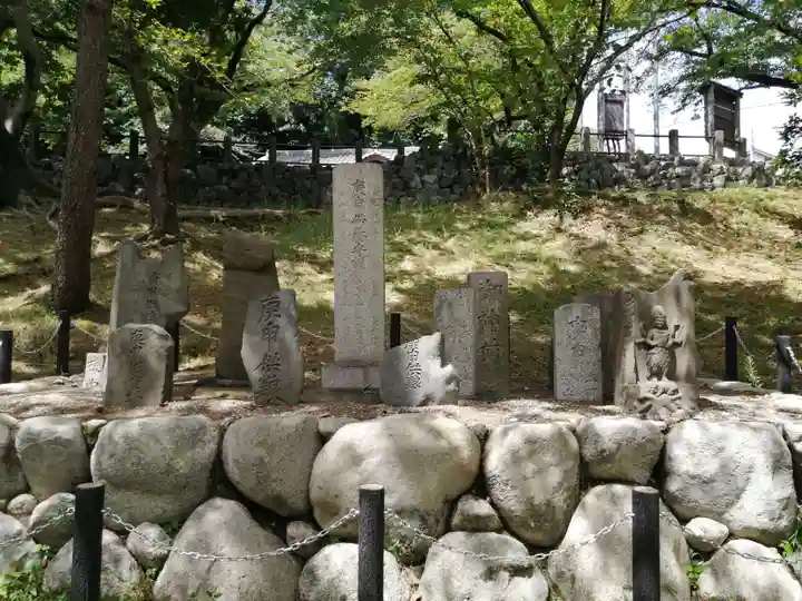 勧学寺(三重県)