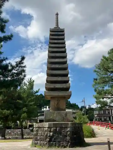 放生院常光寺の塔