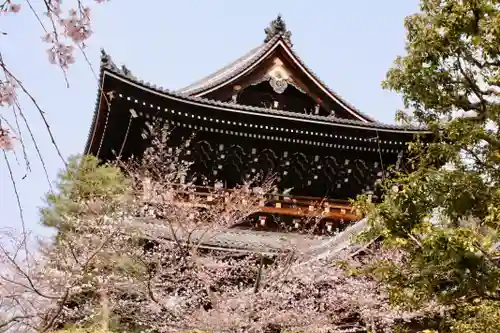 知恩院の本殿・本堂