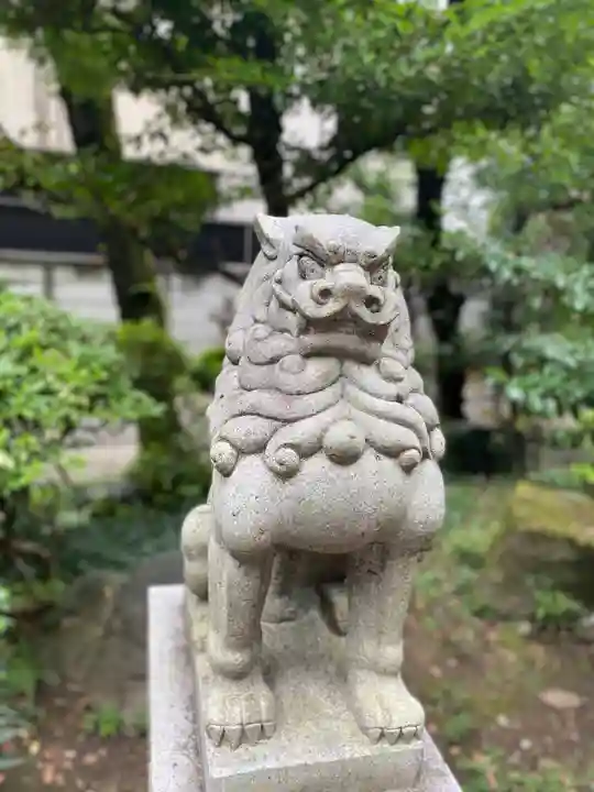日置神社の狛犬