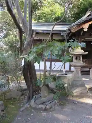 孫太郎稲荷神社（薬師寺境内社）のその他建物