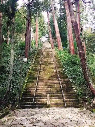 久遠寺の建物その他