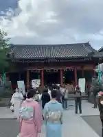 浅草神社の{uncategorized: "未分類", other: "その他", undefined: "問題あり", building: "その他建物", grave: "お墓", sacred_gate: "鳥居", guardian: "狛犬", statue: "像", buddha: "仏像", history: "歴史", nature: "自然", garden: "庭園", animal: "動物", pagoda: "塔", temizu: "手水舎", mountain_gate: "山門・神門", sanctuary: "本殿・本堂", subordinate: "末社・摂社", art: "芸術", scenery: "景色", jizo: "地蔵", ema: "絵馬", goshuin: "御朱印", omikuji: "おみくじ", items: "授与品その他", amulet: "お守り", goshuincho: "御朱印帳", eats: "食事", festival: "お祭り", votive_dance: "神楽", shichigosan: "七五三参", wedding: "結婚式", experience: "体験その他", initially: "初詣", around: "周辺", anti_infection: "感染症対策"}