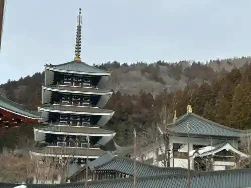 清大寺(越前大仏)の{uncategorized: "未分類", other: "その他", undefined: "問題あり", building: "その他建物", grave: "お墓", sacred_gate: "鳥居", guardian: "狛犬", statue: "像", buddha: "仏像", history: "歴史", nature: "自然", garden: "庭園", animal: "動物", pagoda: "塔", temizu: "手水舎", mountain_gate: "山門・神門", sanctuary: "本殿・本堂", subordinate: "末社・摂社", art: "芸術", scenery: "景色", jizo: "地蔵", ema: "絵馬", goshuin: "御朱印", omikuji: "おみくじ", items: "授与品その他", amulet: "お守り", goshuincho: "御朱印帳", eats: "食事", festival: "お祭り", votive_dance: "神楽", shichigosan: "七五三参", wedding: "結婚式", experience: "体験その他", initially: "初詣", around: "周辺", anti_infection: "感染症対策"}