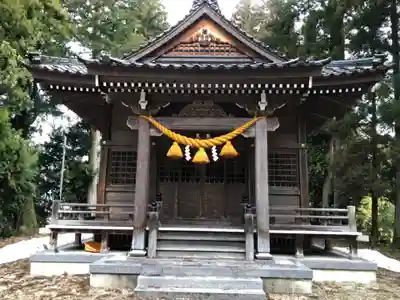 加久弥神社の本殿・本堂