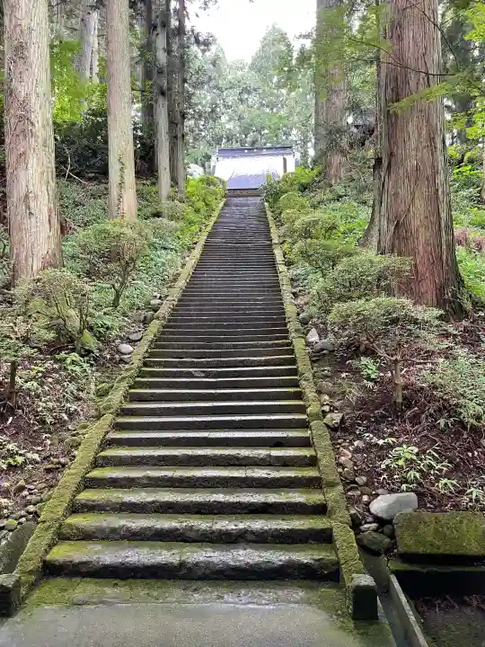 月蔵院(山形県)