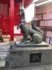 装束稲荷神社（王子稲荷神社境外摂社）の狛犬