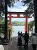 箱根神社の{uncategorized: "未分類", other: "その他", undefined: "問題あり", building: "その他建物", grave: "お墓", sacred_gate: "鳥居", guardian: "狛犬", statue: "像", buddha: "仏像", history: "歴史", nature: "自然", garden: "庭園", animal: "動物", pagoda: "塔", temizu: "手水舎", mountain_gate: "山門・神門", sanctuary: "本殿・本堂", subordinate: "末社・摂社", art: "芸術", scenery: "景色", jizo: "地蔵", ema: "絵馬", goshuin: "御朱印", omikuji: "おみくじ", items: "授与品その他", amulet: "お守り", goshuincho: "御朱印帳", eats: "食事", festival: "お祭り", votive_dance: "神楽", shichigosan: "七五三参", wedding: "結婚式", experience: "体験その他", initially: "初詣", around: "周辺", anti_infection: "感染症対策"}