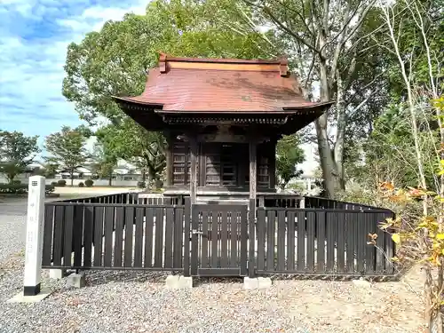 斑鳩寺の末社