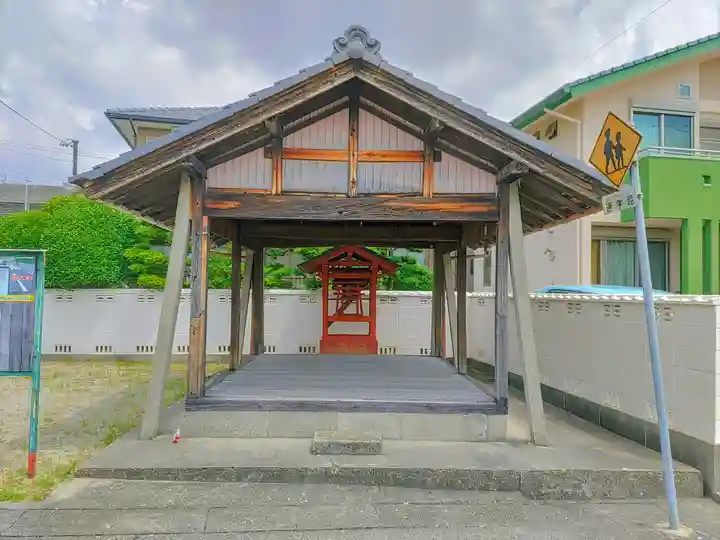 川嶋神社(川村町)の末社・摂社