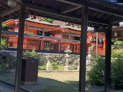 丹生官省符神社の本殿・本堂