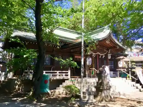 多田神社の本殿・本堂