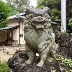柏諏訪神社の狛犬