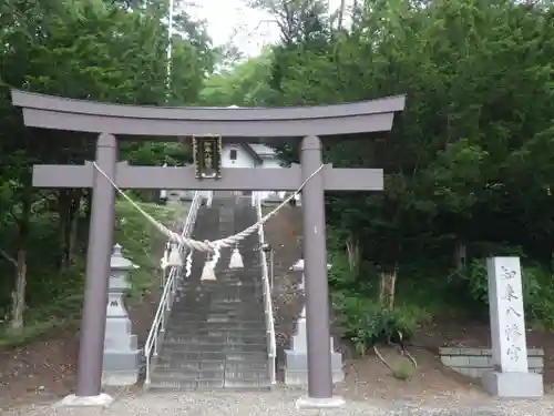 知来八幡宮の鳥居