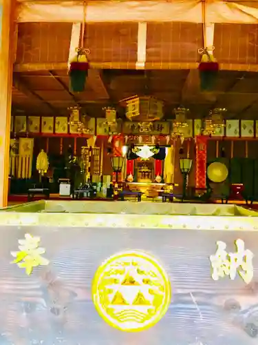 白蛇辨財天の本殿・本堂