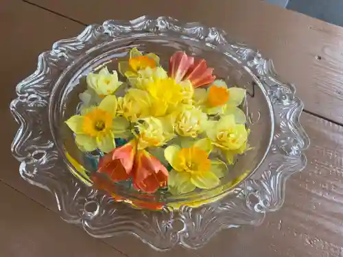 尻岸内八幡神社の手水舎