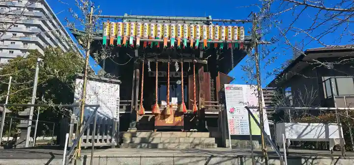 亀戸浅間神社の{uncategorized: "未分類", other: "その他", undefined: "問題あり", building: "その他建物", grave: "お墓", sacred_gate: "鳥居", guardian: "狛犬", statue: "像", buddha: "仏像", history: "歴史", nature: "自然", garden: "庭園", animal: "動物", pagoda: "塔", temizu: "手水舎", mountain_gate: "山門・神門", sanctuary: "本殿・本堂", subordinate: "末社・摂社", art: "芸術", scenery: "景色", jizo: "地蔵", ema: "絵馬", goshuin: "御朱印", omikuji: "おみくじ", items: "授与品その他", amulet: "お守り", goshuincho: "御朱印帳", eats: "食事", festival: "お祭り", votive_dance: "神楽", shichigosan: "七五三参", wedding: "結婚式", experience: "体験その他", initially: "初詣", around: "周辺", anti_infection: "感染症対策"}