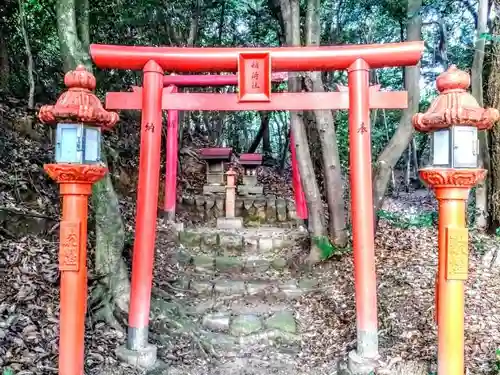 七社神社（半月七社神社）の鳥居