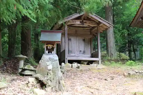 春日神社の末社