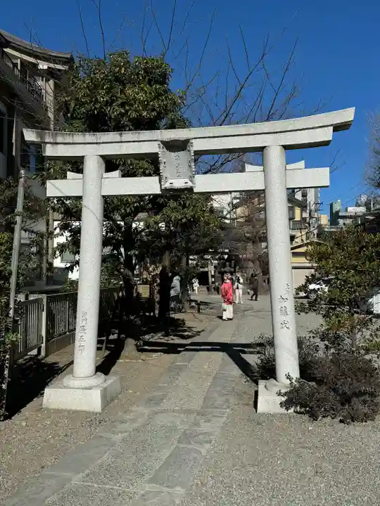 被官稲荷神社(東京都)