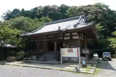 微妙寺の本殿・本堂