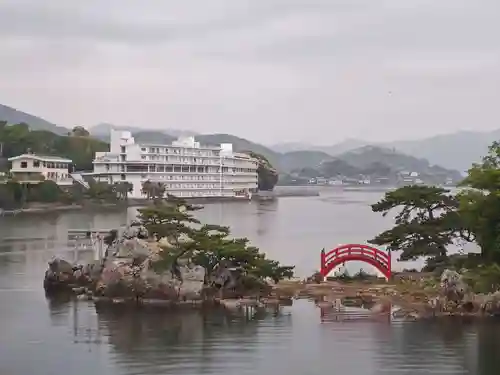 猪鼻湖神社(静岡県)