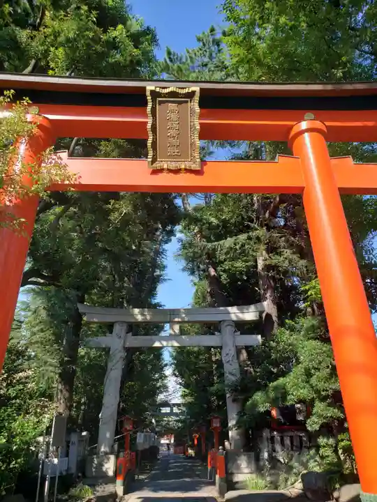 馬橋稲荷神社の鳥居