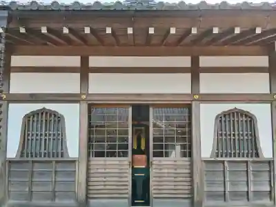 念仏寺（大原念佛寺）の{uncategorized: "未分類", other: "その他", undefined: "問題あり", building: "その他建物", grave: "お墓", sacred_gate: "鳥居", guardian: "狛犬", statue: "像", buddha: "仏像", history: "歴史", nature: "自然", garden: "庭園", animal: "動物", pagoda: "塔", temizu: "手水舎", mountain_gate: "山門・神門", sanctuary: "本殿・本堂", subordinate: "末社・摂社", art: "芸術", scenery: "景色", jizo: "地蔵", ema: "絵馬", goshuin: "御朱印", omikuji: "おみくじ", items: "授与品その他", amulet: "お守り", goshuincho: "御朱印帳", eats: "食事", festival: "お祭り", votive_dance: "神楽", shichigosan: "七五三参", wedding: "結婚式", experience: "体験その他", initially: "初詣", around: "周辺", anti_infection: "感染症対策"}