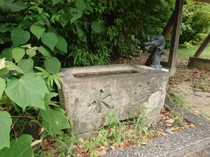 山祇社(原山祇社)の手水舎
