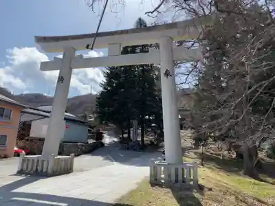 諏訪大社上社前宮(長野県)