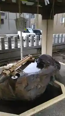 杉杜白髭神社の手水舎