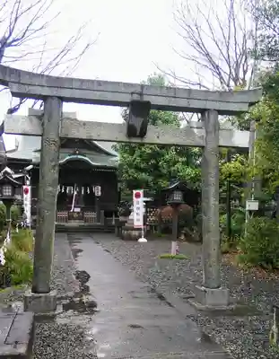 立川熊野神社の鳥居