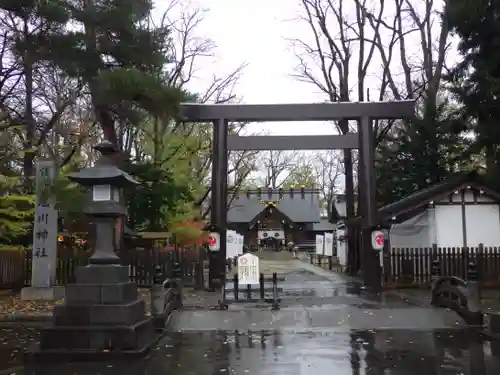 旭川神社の鳥居