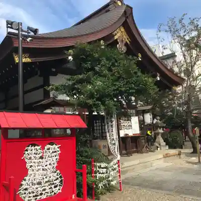 三輪神社の本殿・本堂